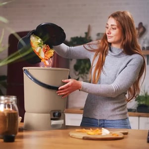 Emptying-Organko-Daily-into-Bokashi-Organko-Essential-_-base-composter_6cadd573-b081-436d-a3f1-86b6a9315ac9